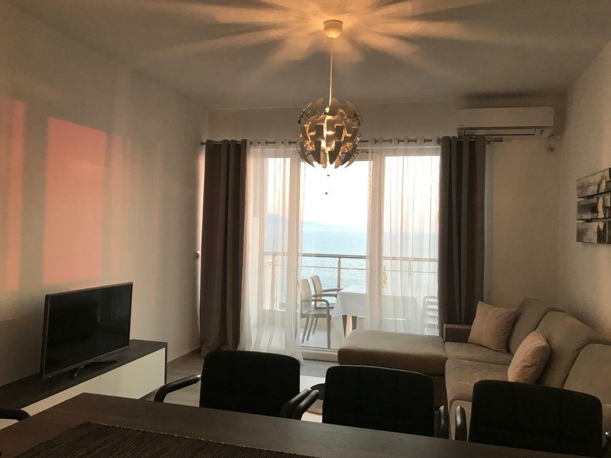 Sunset Apartment Sarande Exterior photo