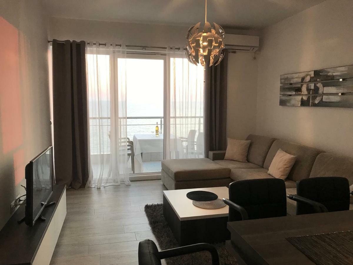 Sunset Apartment Sarande Exterior photo